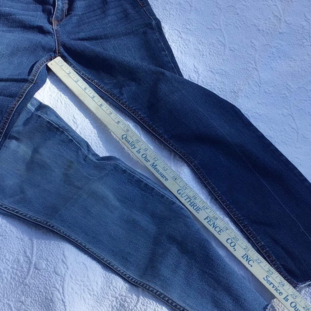 Bundle of Two Old Navy The Power Ankle Jeans Size 6 - Picture 11 of 16